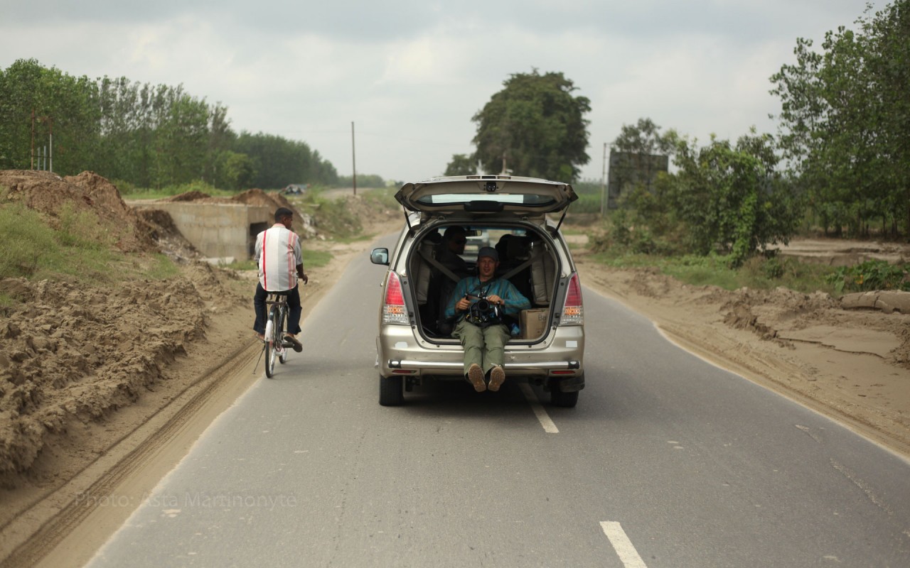 Shooting of Holy Cow / filmuojant Šventą karvę Shooting Holy Cow